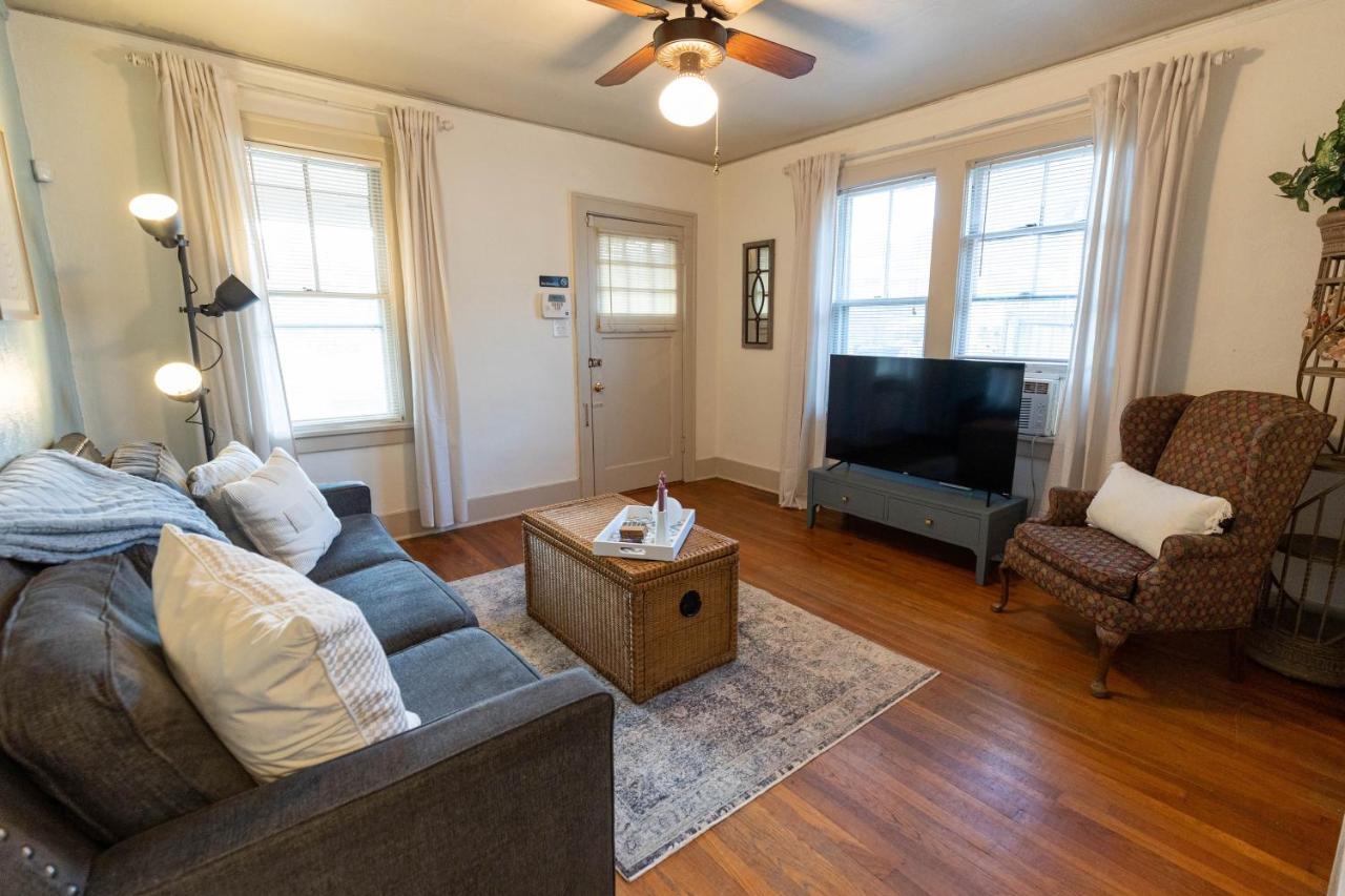 Historic Revival Midtown Memphis Duplex 64 Yes Pets Fast Wifi Free Parking Villa Exterior photo